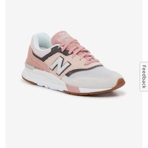NWT * New Balance Light Pink 997H Sneaker Size 6